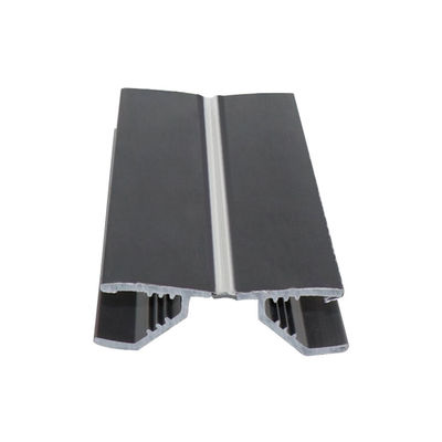 quality Pavimenti laminati Decorativo PVC Skirting Board Angolo con stampa e rivestimento UV factory